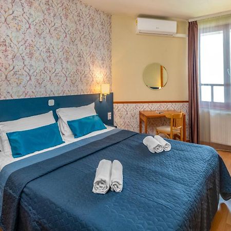 Corvin Hotel Budapest Residence エクステリア 写真