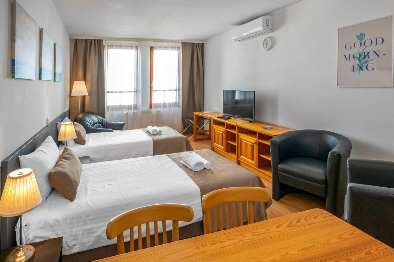 Corvin Hotel Budapest Residence エクステリア 写真
