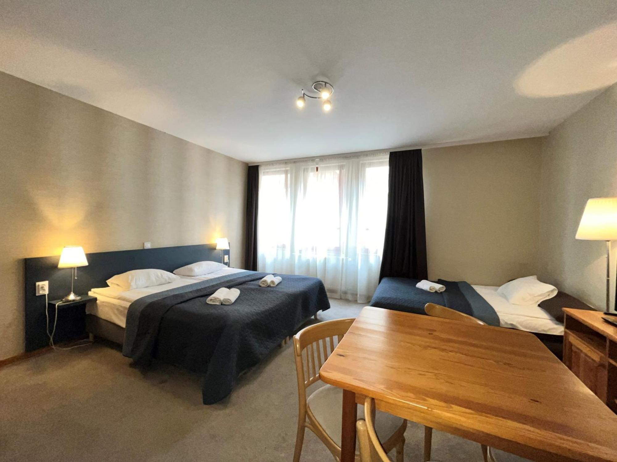 Corvin Hotel Budapest Residence エクステリア 写真