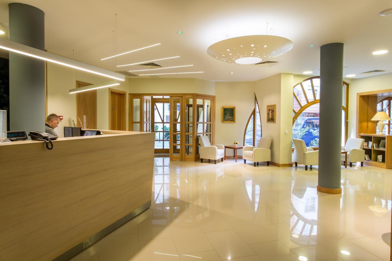 Corvin Hotel Budapest Residence エクステリア 写真