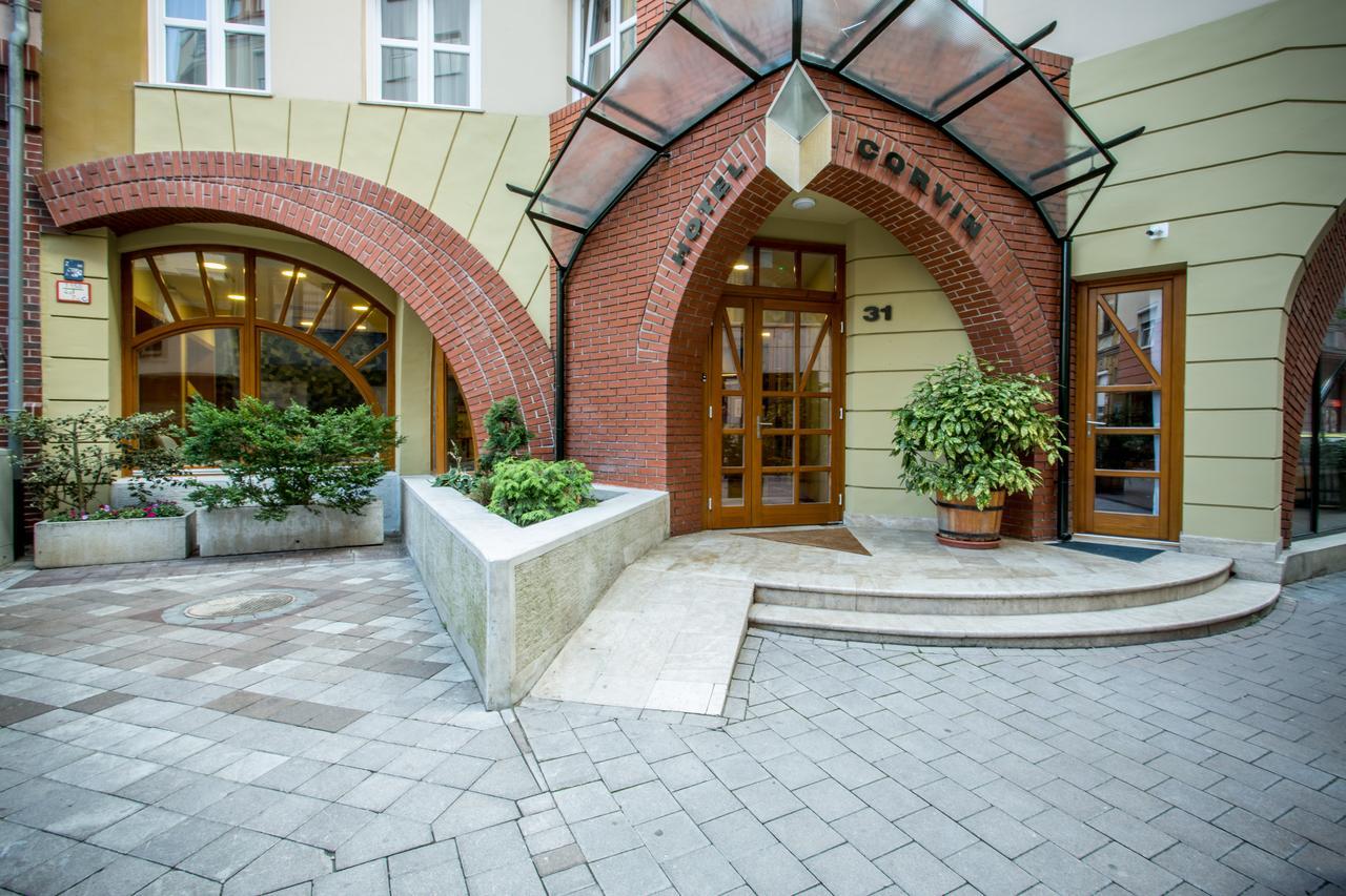 Corvin Hotel Budapest Residence エクステリア 写真
