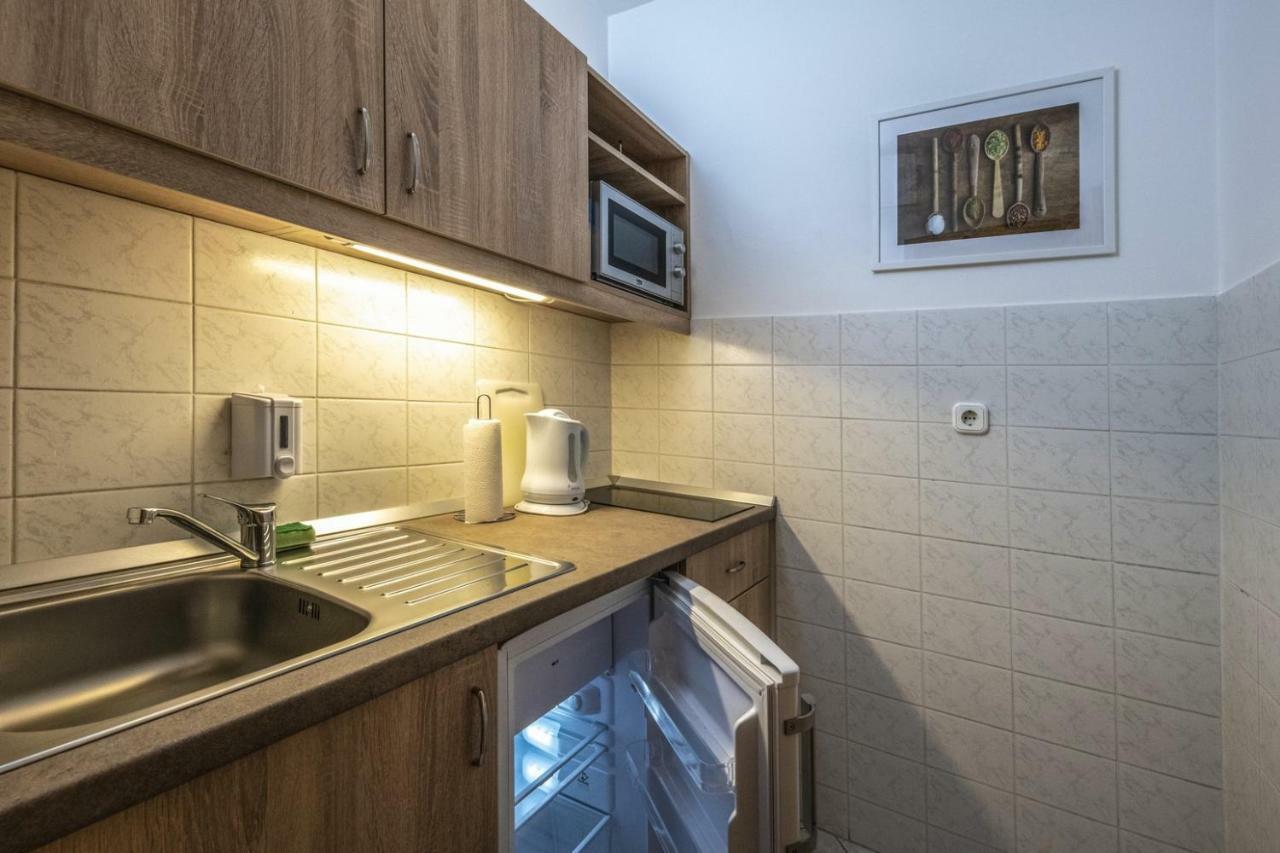 Corvin Hotel Budapest Residence エクステリア 写真